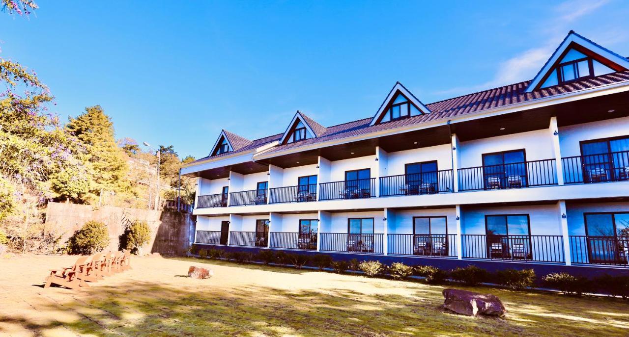 Junyi Landscape Villa Ren'ai Exterior photo